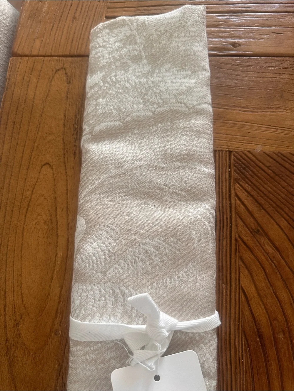 Williams Sonoma Ivory Jacquard Turkey Table Runner